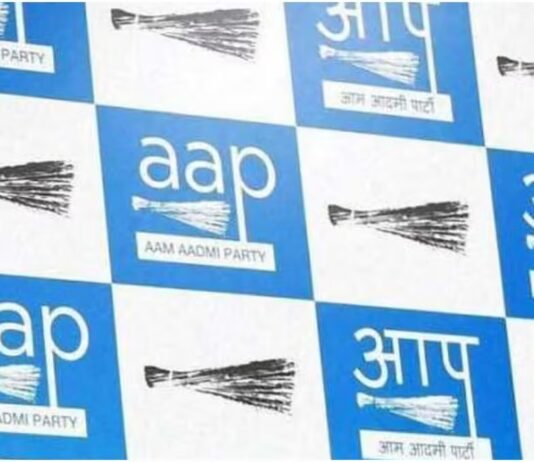 Punjab: ਸਾਬਕਾ ਕ੍ਰਿਕਟਰ AAP ‘ਚ ਸ਼ਾਮਲ, CM ਮਾਨ ਨੇ ਕਰਵਾਈ ਜੁਆਈਨਿੰਗ ! | Punjab: ਸਾਬਕਾ ਕ੍ਰਿਕਟਰ AAP 'ਚ ਸ਼ਾਮਲ, CM ਮਾਨ ਨੇ ਕਰਵਾਈ ਜੁਆਈਨਿੰਗ ! | ਪੰਜਾਬ ਖ਼ਬਰਾਂ