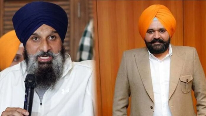CM ਮਾਨ ਦੇ OSD ਵੱਲੋਂ ਬਿਕਰਮ ਮਜੀਠੀਆ ਨੂੰ ਮਾਣਹਾਨੀ ਨੋਟਿਸ... | ਪੰਜਾਬ ਖ਼ਬਰਾਂ
