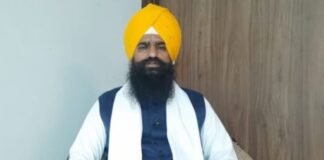 ਤਾਕਤ ਦੇ ਨਸ਼ੇ ਵਿਚ ਪੰਥ ਨੂੰ ਚੁਣੌਤੀ ਦੇਣ ਵਾਲਿਆਂ ਨੂੰ ਕੌਮ ਕਦੇ ਵੀ ਪ੍ਰਵਾਨ ਨਹੀਂ ਕਰੇਗੀ- ਗਿਆਨੀ ਕੁਲਦੀਪ ਸਿੰਘ ਗੜਗੱਜ| Breaking-ਮਸ਼ਹੂਰ ਹਰਿਆਣਵੀ ਸਿੰਗਰ ਦਾ ਗੋ*ਲੀਆਂ ਮਾਰ ਕੇ ਕਤਲ...ਘੇਰ ਕੇ ਮਾਰੀਆਂ ਗੋਲੀਆਂ..