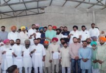 ਸੁਨਾਮ ਹਲਕੇ ਦੇ 8 ਪਿੰਡਾਂ ਨੂੰ ਕਰੀਬ 60 ਲੱਖ ਦੀ ਗ੍ਰਾਂਟ, ਅਮਨ ਅਰੋੜਾ ਨੇ ਸੌਂਪੇ ਵਿਕਾਸ ਕਾਰਜਾਂ ਲਈ ਚੈੱਕ | ਸੁਨਾਮ ਹਲਕੇ ਦੇ 8 ਪਿੰਡਾਂ ਨੂੰ ਕਰੀਬ 60 ਲੱਖ ਦੀ ਗ੍ਰਾਂਟ, ਅਮਨ ਅਰੋੜਾ ਨੇ ਸੌਂਪੇ ਵਿਕਾਸ ਕਾਰਜਾਂ ਲਈ ਚੈੱਕ | ਪੰਜਾਬ ਖ਼ਬਰਾਂ