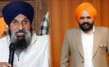 CM ਮਾਨ ਦੇ OSD ਰਾਜਬੀਰ ਘੁੰਮਣ ਦਾ ਬਿਕਰਮ ਮਜੀਠੀਆ ਨੂੰ ਖੁੱਲ੍ਹਾ ਚੈਲੰਜ,ਕਿਹਾ, ਕਿਸੇ ਤੋਂ ਪੈਸੇ ਮੰਗਣ ਦਾ ਸਬੂਤ ਹੈ ਤਾਂ ਸਾਹਮਣੇ ਲਿਆਓ… | CM ਮਾਨ ਦੇ OSD ਰਾਜਬੀਰ ਘੁੰਮਣ ਦਾ ਬਿਕਰਮ ਮਜੀਠੀਆ ਨੂੰ ਖੁੱਲ੍ਹਾ ਚੈਲੰਜ,ਕਿਹਾ, ਕਿਸੇ ਤੋਂ ਪੈਸੇ ਮੰਗਣ ਦਾ ਸਬੂਤ ਹੈ ਤਾਂ ਸਾਹਮਣੇ ਲਿਆਓ... | ਪੰਜਾਬ ਖ਼ਬਰਾਂ