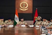 ਆਜ਼ਾਦੀ ਦਿਵਸ-2026 ਲਈ ਪੰਜਾਬ ਪੁਲਿਸ ਅਲਰਟ: DGP ਗੌਰਵ ਯਾਦਵ ਨੇ ਫਿਰੋਜ਼ਪੁਰ ਤੇ ਬਠਿੰਡਾ ਰੇਂਜਾਂ ਦੀ ਸੁਰੱਖਿਆ ਦਾ ਲਿਆ ਜਾਇਜ਼ਾ ਆਜ਼ਾਦੀ ਦਿਵਸ-2026 ਲਈ ਪੰਜਾਬ ਪੁਲਿਸ ਅਲਰਟ: DGP ਗੌਰਵ ਯਾਦਵ ਨੇ ਫਿਰੋਜ਼ਪੁਰ ਤੇ ਬਠਿੰਡਾ ਰੇਂਜਾਂ ਦੀ ਸੁਰੱਖਿਆ ਦਾ ਲਿਆ ਜਾਇਜ਼ਾ | ਪੰਜਾਬ ਖ਼ਬਰਾਂ