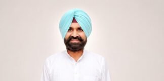 ਪੰਜਾਬ ਵਿੱਚ ‘ਆਪ’ ਨੇ ਸਪੋਕਸਪਰਸਨ ਅਤੇ TV ਪੈਨਲਿਸਟਾਂ ਦੀ ਸੂਚੀ ‘ਚ ਮੀਤ ਹੇਅਰ, ਚੱਬੇਵਾਲ, ਕੰਗ ਅਤੇ ਗੁਰਪ੍ਰੀਤ ਸਿੰਘ ਜੀਪੀ ਦਾ ਨਾਮ ਸ਼ਾਮਲ | ਪੰਜਾਬ ਵਿੱਚ 'ਆਪ' ਨੇ ਸਪੋਕਸਪਰਸਨ ਅਤੇ TV ਪੈਨਲਿਸਟਾਂ ਦੀ ਸੂਚੀ 'ਚ ਮੀਤ ਹੇਅਰ, ਚੱਬੇਵਾਲ, ਕੰਗ ਅਤੇ ਗੁਰਪ੍ਰੀਤ ਸਿੰਘ ਜੀਪੀ ਦਾ ਨਾਮ ਸ਼ਾਮਲ | ਪੰਜਾਬ ਖ਼ਬਰਾਂ