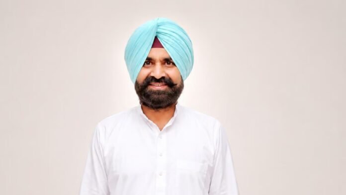 GURPREET-SINGH-GP-2026-08-9e110984894345dc1679465a19e30f6b-1200x675.jpg ਪੰਜਾਬ ਵਿੱਚ 'ਆਪ' ਨੇ ਸਪੋਕਸਪਰਸਨ ਅਤੇ TV ਪੈਨਲਿਸਟਾਂ ਦੀ ਸੂਚੀ 'ਚ ਮੀਤ ਹੇਅਰ, ਚੱਬੇਵਾਲ, ਕੰਗ ਅਤੇ ਗੁਰਪ੍ਰੀਤ ਸਿੰਘ ਜੀਪੀ ਦਾ ਨਾਮ ਸ਼ਾਮਲ | ਪੰਜਾਬ ਖ਼ਬਰਾਂ