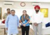 CWG-2026 ਵਿੱਚ ਚਾਂਦੀ ਤਮਗਾ ਜਿੱਤਣ ਵਾਲੀ ਹਰਜਿੰਦਰ ਕੌਰ ਨੂੰ ਰਾਜਪਾਲ ਗੁਲਾਬ ਚੰਦ ਕਟਾਰੀਆ ਨੇ ਕੀਤਾ ਸਨਮਾਨਿਤ | CWG-2026 ਵਿੱਚ ਚਾਂਦੀ ਤਮਗਾ ਜਿੱਤਣ ਵਾਲੀ ਹਰਜਿੰਦਰ ਕੌਰ ਨੂੰ ਰਾਜਪਾਲ ਗੁਲਾਬ ਚੰਦ ਕਟਾਰੀਆ ਨੇ ਕੀਤਾ ਸਨਮਾਨਿਤ | ਪੰਜਾਬ ਖ਼ਬਰਾਂ