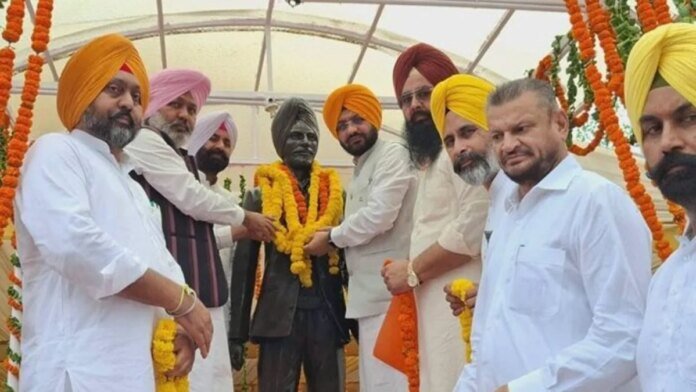 ਸ਼ਹੀਦ ਕਰਨੈਲ ਸਿੰਘ ਈਸੜੂ ਦੇ ਪਿੰਡ ਲਈ ਵੱਡਾ ਐਲਾਨ, ਵਿਕਾਸ ਕਾਰਜਾਂ ਲਈ 2 ਕਰੋੜ 17 ਲੱਖ ਦੀ ਗ੍ਰਾਂਟ | ਪੰਜਾਬ ਖ਼ਬਰਾਂ