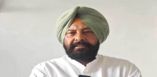 ਪੰਜਾਬ BJP ਨੇ ਕੀਤਾ ਨਵੀਂ ਟੀਮ ਦਾ ਐਲਾਨ, ਕਿਸ ਨੂੰ ਮਿਲੀ ਕਿਹੜੀ ਜ਼ਿੰਮੇਵਾਰੀ, ਦੇਖੋ ਪੂਰੀ ਸੂਚੀ | ਪੰਜਾਬ BJP ਨੇ ਕੀਤਾ ਨਵੀਂ ਟੀਮ ਦਾ ਐਲਾਨ, ਕਿਸ ਨੂੰ ਮਿਲੀ ਕਿਹੜੀ ਜ਼ਿੰਮੇਵਾਰੀ, ਦੇਖੋ ਪੂਰੀ ਸੂਚੀ | ਪੰਜਾਬ ਖ਼ਬਰਾਂ