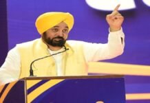 ਜਗਤਾਰ ਸਿੰਘ ਹਵਾਰਾ ਨੂੰ ਪੈਰੋਲ ਦੇਣ ਦੀ ਅਪੀਲ, CM ਭਗਵੰਤ ਮਾਨ ਨੇ ਰਾਜਪਾਲ ਨੂੰ ਲਿਖਿਆ ਪੱਤਰ | ਜਗਤਾਰ ਸਿੰਘ ਹਵਾਰਾ ਨੂੰ ਪੈਰੋਲ ਦੇਣ ਦੀ ਅਪੀਲ, CM ਭਗਵੰਤ ਮਾਨ ਨੇ ਰਾਜਪਾਲ ਨੂੰ ਲਿਖਿਆ ਪੱਤਰ | ਪੰਜਾਬ ਖ਼ਬਰਾਂ