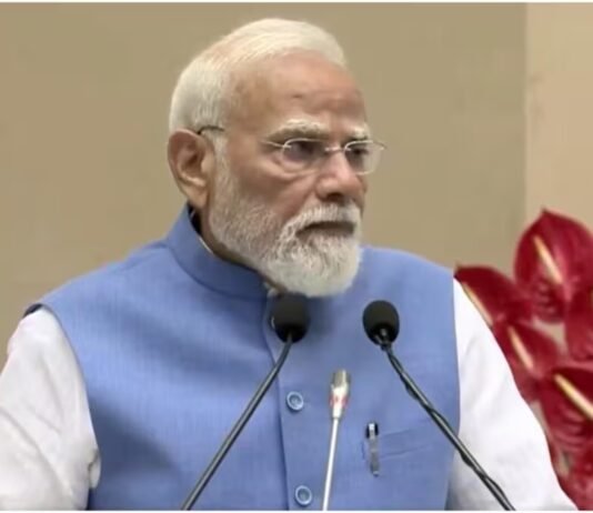 PM ਮੋਦੀ ਨੇ ਫੋਨ ‘ਤੇ ਸੁਖਬੀਰ ਬਾਦਲ ਦਾ ਜਾਣਿਆ ਹਾਲ ! PM ਮੋਦੀ ਨੇ ਫੋਨ 'ਤੇ ਸੁਖਬੀਰ ਬਾਦਲ ਦਾ ਜਾਣਿਆ ਹਾਲ ! | ਪੰਜਾਬ ਖ਼ਬਰਾਂ