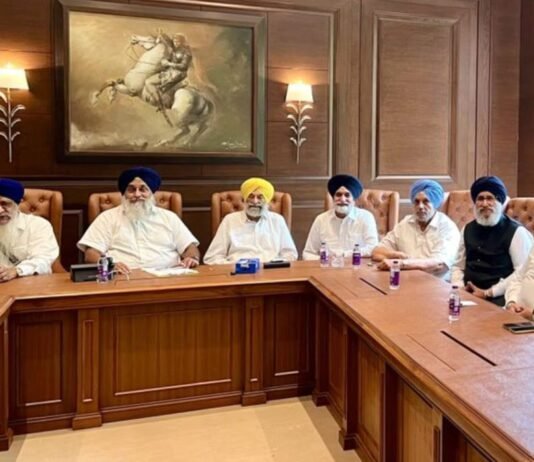 ਸ਼੍ਰੋਮਣੀ ਅਕਾਲੀ ਦਲ ਵੱਲੋਂ ਮੀਟਿੰਗ ਵਿਚ ਵੱਡਾ ਫੈਸਲਾ… | ਸ਼੍ਰੋਮਣੀ ਅਕਾਲੀ ਦਲ ਵੱਲੋਂ ਮੀਟਿੰਗ ਵਿਚ ਵੱਡਾ ਫੈਸਲਾ... | ਪੰਜਾਬ ਖ਼ਬਰਾਂ