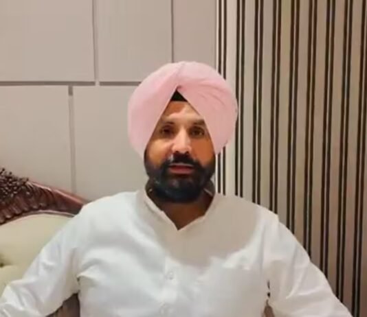 2027 ‘ਚ ਸਰਕਾਰ ਬਣਨ ਤੋਂ ਬਾਅਦ ਲੋਕਾਂ ਲਈ ਰੇਤ ਮੁਫ਼ਤ ਕਰੇਗੀ ਕਾਂਗਰਸ: ਰਾਜਾ ਵੜਿੰਗ | 2027 'ਚ ਸਰਕਾਰ ਬਣਨ ਤੋਂ ਬਾਅਦ ਲੋਕਾਂ ਲਈ ਰੇਤ ਮੁਫ਼ਤ ਕਰੇਗੀ ਕਾਂਗਰਸ: ਰਾਜਾ ਵੜਿੰਗ | ਪੰਜਾਬ ਖ਼ਬਰਾਂ