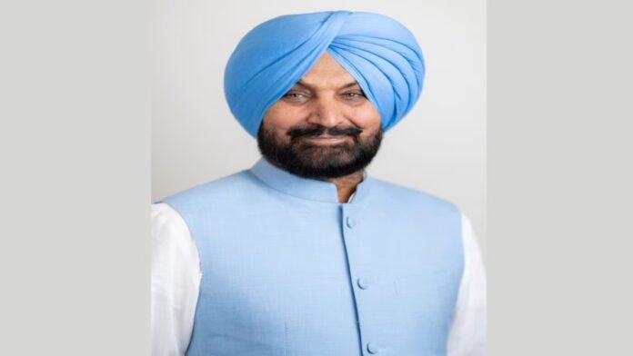 ਪੰਜਾਬ ਭਾਜਪਾ ਨੇ ਨਵੇਂ ਅਹੁਦੇਦਾਰਾਂ ਦਾ ਕੀਤਾ ਐਲਾਨ, ਰਣਜੀਤ ਸਿੰਘ ਗਿੱਲ ਬਣੇ ਸੂਬਾ ਉਪ ਪ੍ਰਧਾਨ | ਪੰਜਾਬ ਖ਼ਬਰਾਂ