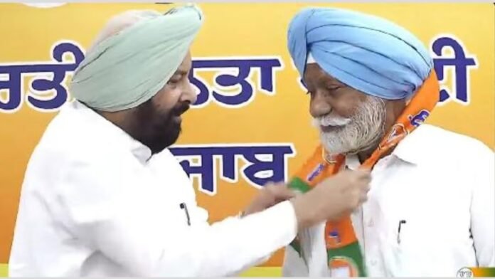 ਸਾਬਕਾ ਵਿਧਾਇਕ ਦਰਸ਼ਨ ਸਿੰਘ ਕੋਟ ਫੱਤਾ BJP 'ਚ ਸ਼ਾਮਿਲ | ਪੰਜਾਬ ਖ਼ਬਰਾਂ