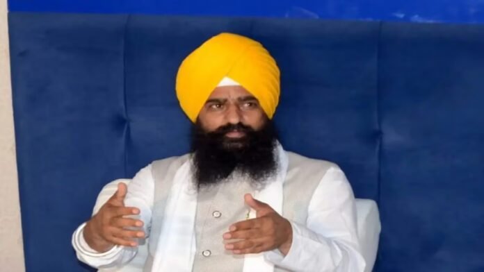 ਅਕਾਲ ਤਖ਼ਤ ਦੇ ਜਥੇਦਾਰ ਗੜਗੱਜ ਦੀ ਅਪੀਲ, ਹਰ ਸਿੱਖ ਜੋੜਾ ਘੱਟੋ-ਘੱਟ 3 ਬੱਚੇ ਪੈਦਾ ਕਰੇ | ਪੰਜਾਬ ਖ਼ਬਰਾਂ