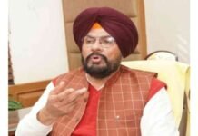 ਪੰਜਾਬ ਦੇ ਸਰਹੱਦੀ ਇਲਾਕਿਆਂ ਲਈ ਵੱਡਾ ਕਦਮ: ਉਝ ਦਰਿਆ ਦੇ ਪਾਣੀ ਦੀ ਵਰਤੋਂ ਲਈ ਡੈਮ ਦੀ ਮੰਗ | ਪੰਜਾਬ ਦੇ ਸਰਹੱਦੀ ਇਲਾਕਿਆਂ ਲਈ ਵੱਡਾ ਕਦਮ: ਉਝ ਦਰਿਆ ਦੇ ਪਾਣੀ ਦੀ ਵਰਤੋਂ ਲਈ ਡੈਮ ਦੀ ਮੰਗ | ਪੰਜਾਬ ਖ਼ਬਰਾਂ