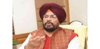 ਪੰਜਾਬ ਦੇ ਸਰਹੱਦੀ ਇਲਾਕਿਆਂ ਲਈ ਵੱਡਾ ਕਦਮ: ਉਝ ਦਰਿਆ ਦੇ ਪਾਣੀ ਦੀ ਵਰਤੋਂ ਲਈ ਡੈਮ ਦੀ ਮੰਗ | ਪੰਜਾਬ ਦੇ ਸਰਹੱਦੀ ਇਲਾਕਿਆਂ ਲਈ ਵੱਡਾ ਕਦਮ: ਉਝ ਦਰਿਆ ਦੇ ਪਾਣੀ ਦੀ ਵਰਤੋਂ ਲਈ ਡੈਮ ਦੀ ਮੰਗ | ਪੰਜਾਬ ਖ਼ਬਰਾਂ