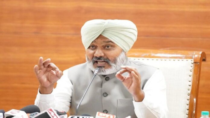 1790451167_HARPAL-SINGH-CHEEMA-2026-09-bac923e8bae27e6bc5f424409b9e8960-1200x675.jpg CM ਮਾਨ ਨੇ ਸੱਦੀ 7 ਮੈਂਬਰੀ ਤਾਲਮੇਲ ਕਮੇਟੀ ਦੀ ਮੀਟਿੰਗ