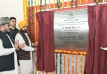 ਮਾਲੇਰਕੋਟਲਾ ਦੀਆਂ ਧੀਆਂ ਨੂੰ ਆਧੁਨਿਕ ਸਿੱਖਿਆ ਦਾ ਤੋਹਫ਼ਾ, ਨਵੀਂ ਪੰਜ-ਮੰਜ਼ਿਲਾ ਸਕੂਲ ਇਮਾਰਤ ਤਿਆਰ | ਸ਼ਰਾਬੀ ਕਾਰ ਚਾਲਕਾਂ ਨੂੰ ਚਲਾਨ ਤੋਂ ਬਚਾਉਣ ਲਈ ਮਸਕ ਨੇ ਕੱਢਿਆ ਤਰੀਕਾ, ਟ੍ਰੈਫਿਕ ਪੁਲਿਸ..