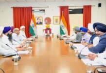 CM ਮਾਨ ਨੇ ਬੇਅਦਬੀ ਵਿਰੋਧੀ ਕਾਨੂੰਨ ਸਬੰਧੀ 7 ਮੈਂਬਰੀ ਕਮੇਟੀ ਨਾਲ ਕੀਤੀ ਮੀਟਿੰਗ, ਸੋਧਾਂ ’ਤੇ ਹੋਈ ਵਿਸਥਾਰ ਨਾਲ ਚਰਚਾ | ਪੰਜਾਬ ਦੇ 3,763 SC ਬਹੁਲ ਪਿੰਡ ਬਣਨਗੇ 'ਆਦਰਸ਼ ਪਿੰਡ' : ਡਾ. ਬਲਜੀਤ ਕੌਰ