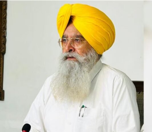 ਸਾਨੂੰ ਉਤਪਾਦਨ ਦੇ ਨਾਲ-ਨਾਲ ਆਪਣੇ ਉਤਪਾਦਾਂ ਦਾ ਬਿਹਤਰ ਮੰਡੀਕਰਨ ਕਰਨਾ ਵੀ ਆਉਣਾ ਚਾਹੀਦੈ: ਗੁਰਮੀਤ ਸਿੰਘ ਖੁੱਡੀਆਂ | 40 ਹਜ਼ਾਰ ਰੁਪਏ ਰਿਸ਼ਵਤ ਲੈਂਦਾ ਪੰਜਾਬ ਪੁਲਿਸ ਦਾ ASI ਵਿਜੀਲੈਂਸ ਬਿਊਰੋ ਨੇ ਕੀਤਾ ਕਾਬੂ