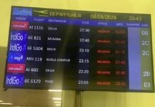 amritsar airport alert after suspected drones, 7 flights diverted | Delhi Building Collapse