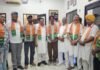 ਕਾਂਗਰਸ ਨੂੰ ਵੱਡਾ ਝਟਕਾ! ਟਕਸਾਲੀ ਲੀਡਰਾਂ ਨੇ BJP ਦੇ ਹੱਕ ‘ਚ ਬਦਲੀਆਂ ਸਿਆਸੀ ਵਫਾਦਾਰੀਆਂ | MLA ਦੀ ਵੀਡੀਓ ਵਾਇਰਲ, ਕਿਹਾ, ਮੇਰਾ ਬੰਦਾ ਨਹੀਂ ਜਿੱਤਿਆ ਤਾਂ...