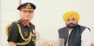 ਪੰਜਾਬ ਦੀ ਸੁਰੱਖਿਆ ਲਈ ਨਵੀਂ ਤਕਨਾਲੋਜੀ ‘ਤੇ ਫੋਕਸ, ਥਲ ਸੈਨਾ ਮੁਖੀ ਨਾਲ CM ਮਾਨ ਦੀ ਅਹਿਮ ਮੁਲਾਕਾਤ| ਅਧਿਆਪਕ ਦਿਵਸ 'ਤੇ 75 ਅਧਿਆਪਕਾਂ ਨੂੰ ਸਨਮਾਨਿਤ ਕਰੇਗੀ ਮਾਨ ਸਰਕਾਰ : ਹਰਜੋਤ ਸਿੰਘ ਬੈਂਸ