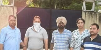 40 ਹਜ਼ਾਰ ਰੁਪਏ ਰਿਸ਼ਵਤ ਲੈਂਦਾ ਪੰਜਾਬ ਪੁਲਿਸ ਦਾ ASI ਵਿਜੀਲੈਂਸ ਬਿਊਰੋ ਨੇ ਕੀਤਾ ਕਾਬੂ | ਪੰਜਾਬ ਖ਼ਬਰਾਂ SHO ਤੇ ਸਿੱਖਿਆ ਵਿਭਾਗ ਦਾ ਕਰਮਚਾਰੀ ਰਿਸ਼ਵਤ ਲੈਂਦੇ ਗ੍ਰਿਫ਼ਤਾਰ