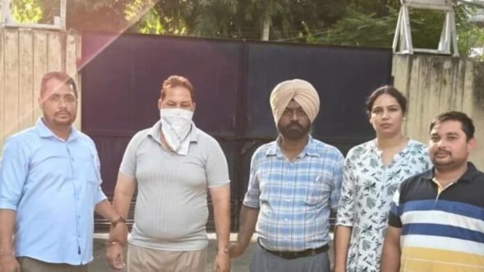 ludhiana-2026-09-08e98352f5d49edf13ecf0f7840c795d-1200x675.jpg SHO ਤੇ ਸਿੱਖਿਆ ਵਿਭਾਗ ਦਾ ਕਰਮਚਾਰੀ ਰਿਸ਼ਵਤ ਲੈਂਦੇ ਗ੍ਰਿਫ਼ਤਾਰ