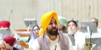 CM ਭਗਵੰਤ ਮਾਨ ਦਾ ਕਾਂਗਰਸ-ਭਾਜਪਾ ’ਤੇ ਹਮਲਾ, ਮਾਵਾਂ-ਧੀਆਂ ਸਤਿਕਾਰ ਯੋਜਨਾ ’ਤੇ ਵੱਡਾ ਬਿਆਨ | ਪਾਕਿਸਤਾਨੀ ਸਿੱਖਾਂ ਦੇ 49 ਮੈਂਬਰੀ ਜਥੇ ਨੇ ਸੱਚਖੰਡ ਸ੍ਰੀ ਹਰਿਮੰਦਰ ਸਾਹਿਬ ਵਿਖੇ ਕੀਤੇ