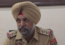 nabha elderly man robbed of rs 2.95 lakh after alleged drugging, police investigate ਕਰਵਾ ਚੌਥ ’ਤੇ ਸਸਤਾ ਹੋਇਆ ਸੋਨਾ-ਚਾਂਦੀ, ਜਾਣੋ ਅੱਜ 22K ਅਤੇ 24K ਸੋਨੇ ਦਾ ਕੀ ਹੈ ਰੇਟ?