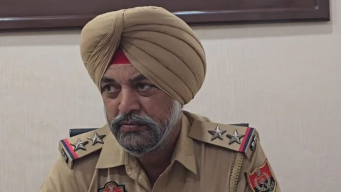 ਕਰਵਾ ਚੌਥ ’ਤੇ ਸਸਤਾ ਹੋਇਆ ਸੋਨਾ-ਚਾਂਦੀ, ਜਾਣੋ ਅੱਜ 22K ਅਤੇ 24K ਸੋਨੇ ਦਾ ਕੀ ਹੈ ਰੇਟ?