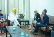 ਗੁਰਮੀਤ ਸਿੰਘ ਖੁੱਡੀਆਂ ਦਾ UK ਨਿਵੇਸ਼ਕਾਂ ਨੂੰ ਸੱਦਾ, ਪੰਜਾਬ ਬਣੇਗਾ ਫੂਡ ਪ੍ਰੋਸੈਸਿੰਗ ਹੱਬ | ਪੰਜਾਬ ਖ਼ਬਰਾਂ Farak Tan Painda Hai