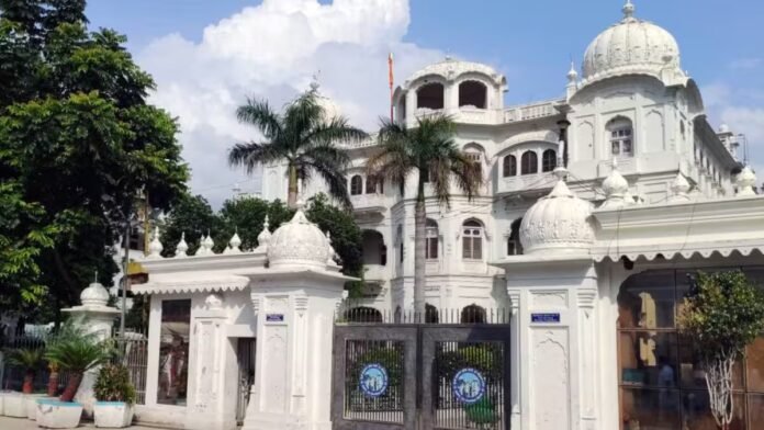 SGPC-2026-06-95418eecae9e96f6d7e7d26c01f79b76-1200x675.jpg ਘਰ ਵਿੱਚ ਨਮਕ ਡਿੱਗਣਾ ਸ਼ੁਭ ਜਾਂ ਅਸ਼ੁਭ? ਜਾਣੋ ਵਾਸਤੂ ਅਤੇ ਜੋਤਿਸ਼ ਦੀ ਮਾਨਤਾ