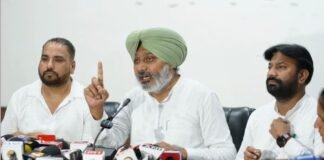 ਵਿੱਤ ਮੰਤਰੀ ਚੀਮਾ ਦਾ ਦਾਅਵਾ – 89,000 ਤਸਕਰ ਗ੍ਰਿਫ਼ਤਾਰ, 23 ਕਰੋੜ ਰੁਪਏ ਦੀ ‘ਨਸ਼ੇ ਦੀ ਕਮਾਈ’ ਬਰਾਮਦ | ਵਿਜੀਲੈਂਸ ਦੀ ਵੱਡੀ ਕਾਰਵਾਈ: 1 ਲੱਖ ਰੁਪਏ ਰਿਸ਼ਵਤ ਲੈਂਦਿਆਂ ਰੰਗੇ ਹੱਥੀਂ ਫੜੀ ਗਈ ਅਫਸਰ