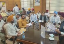 ਮੰਗਾਂ ਉਪਰ ਮੰਤਰੀ ਨੇ ਸਹਿਮਤੀ ਜਤਾਈ ਕੱਲ੍ਹ ਦੁਪਹਿਰ ਨੂੰ ਕੀਤਾ ਜਾਵੇਗਾ ਸਪੱਸ਼ਟ: ਰੇਸ਼ਮ ਸਿੰਘ ਗਿੱਲ | 89,000 ਤਸਕਰ ਗ੍ਰਿਫ਼ਤਾਰ, 23 ਕਰੋੜ ਰੁਪਏ ਦੀ 'ਨਸ਼ੇ ਦੀ ਕਮਾਈ' ਬਰਾਮਦ